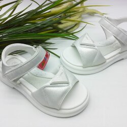 Босоножки для девочек (498-1)